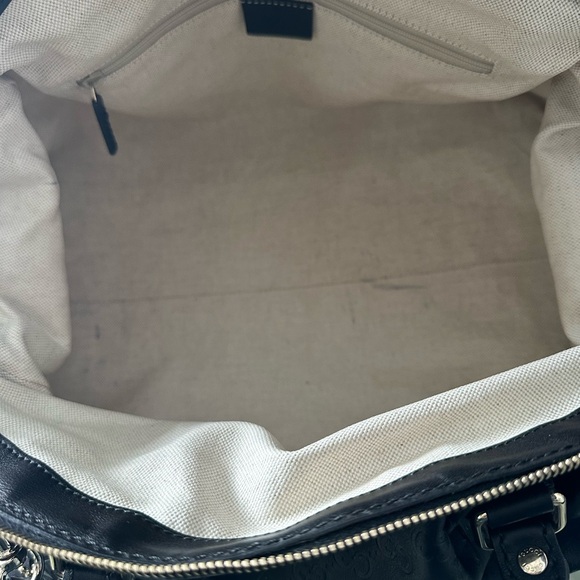 Authentic Gucci Black Sukey Convertible Boston Embossed Leather Shoulder Bag - Picture 9 of 16